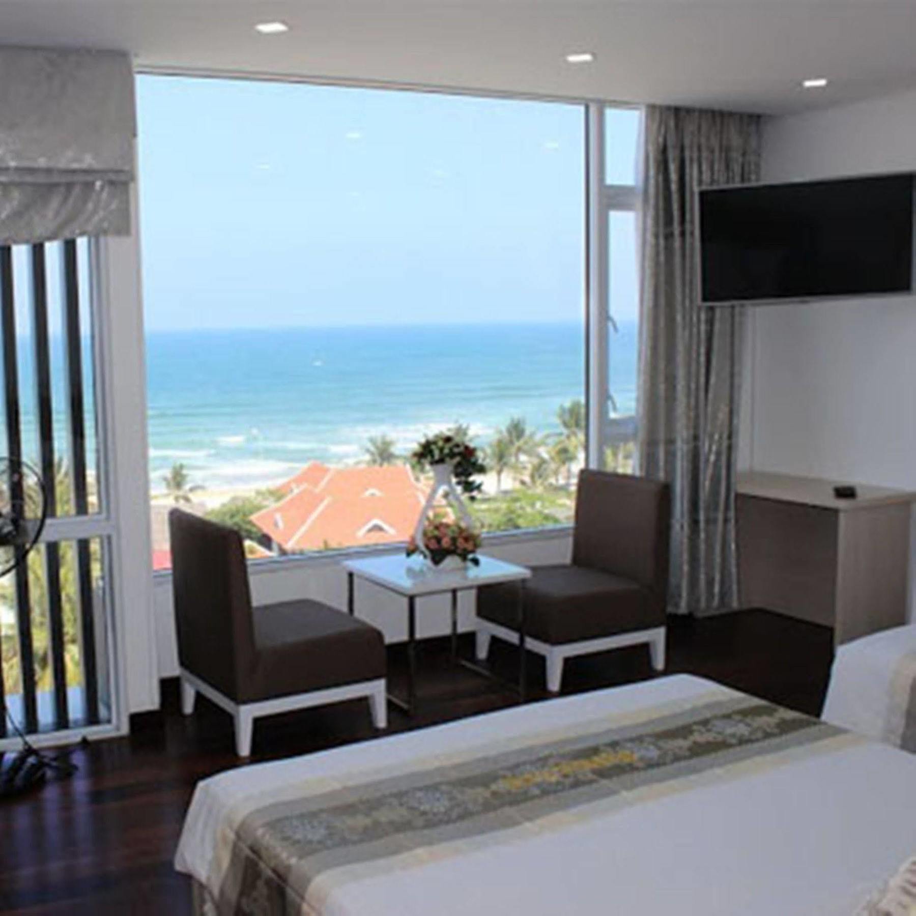 My Hanh Hotel Da Nang Exterior photo