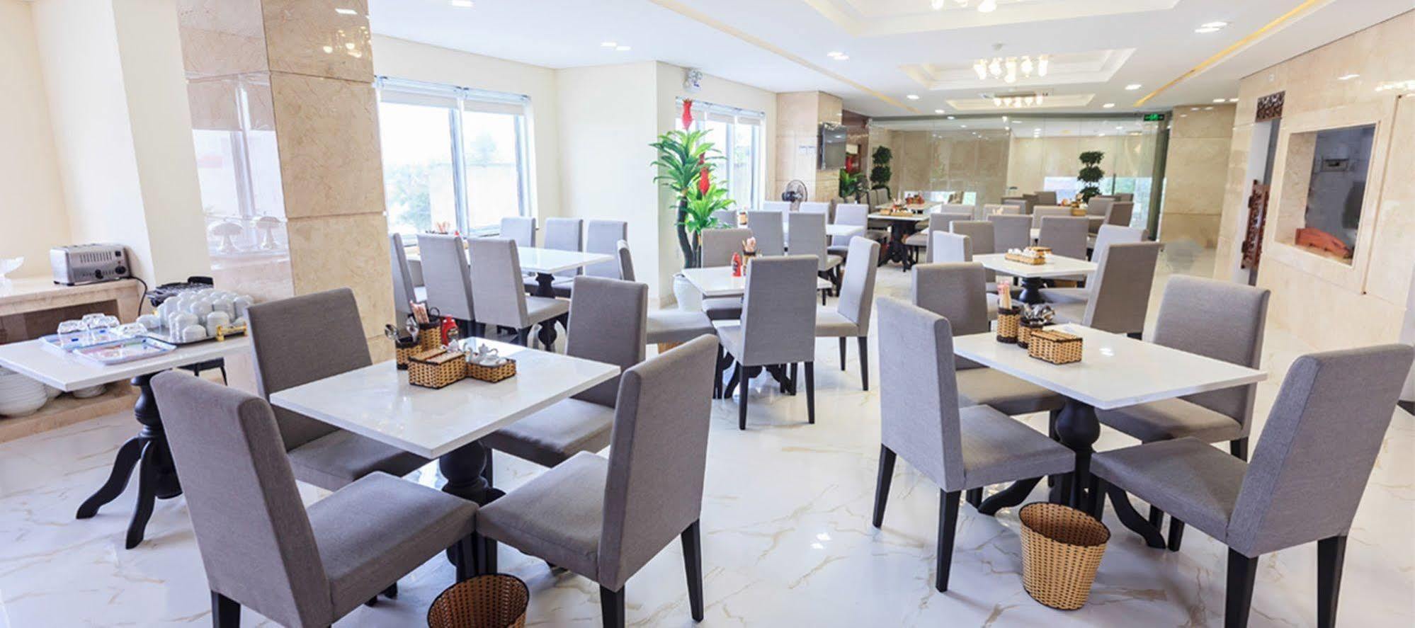 My Hanh Hotel Da Nang Exterior photo